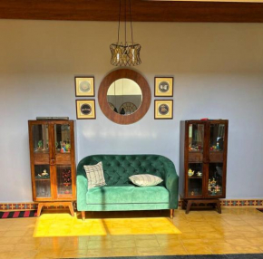 Honolu Farm stay, Luxury 4 room courtyard villa